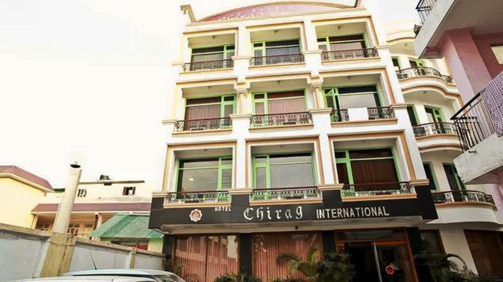 קטרה Hotel Chirag International מראה חיצוני תמונה